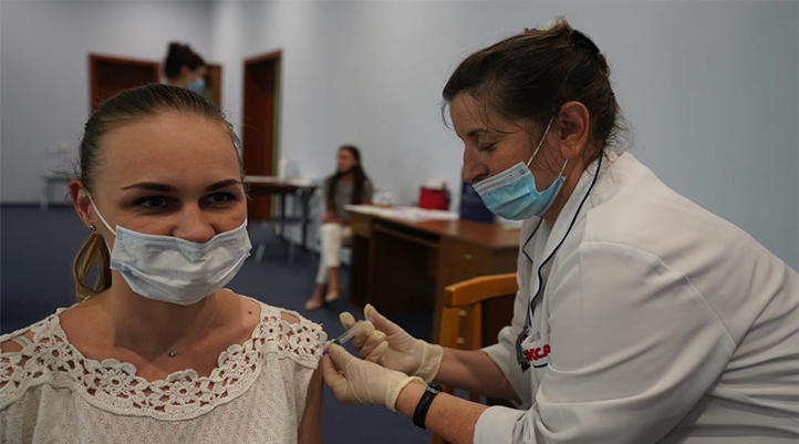 Укроборонпром вакцинує своїх працівників від COVID-19